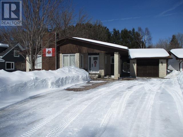 23 Ross ST, Dryden, Ontario, P8N1T9 — Photo 11