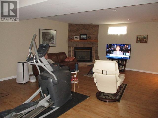 23 Ross ST, Dryden, Ontario, P8N1T9 — Photo 3