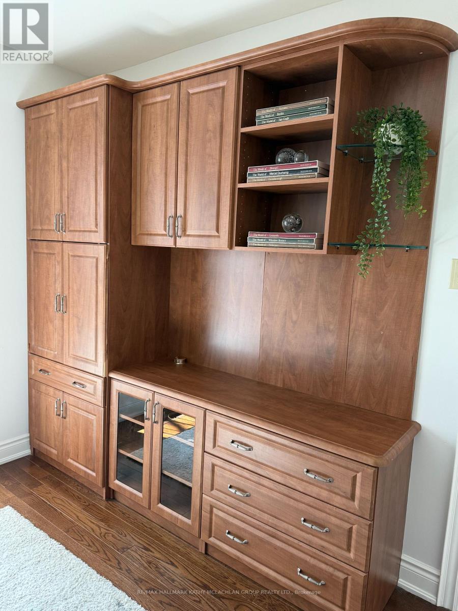 38 CRIMSON MILLWAY, Toronto (St. Andrew-Windfields), Ontario, M2L1T6 — Photo 4