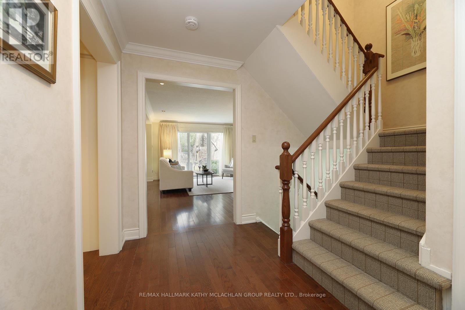 38 CRIMSON MILLWAY, Toronto (St. Andrew-Windfields), Ontario, M2L1T6 — Photo 5