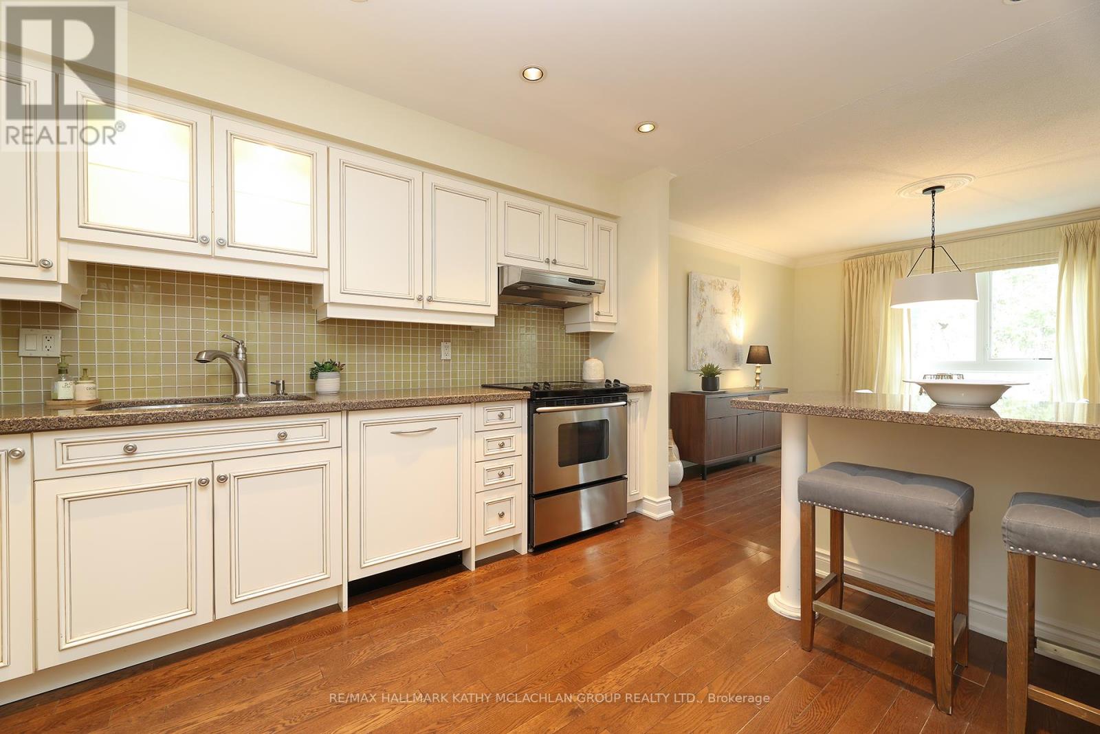 38 CRIMSON MILLWAY, Toronto (St. Andrew-Windfields), Ontario, M2L1T6 — Photo 7