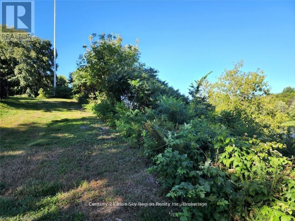 24 VILLENEUVE COURT, West Nipissing (Sturgeon Falls), Ontario, P2B3G8 — Photo 8