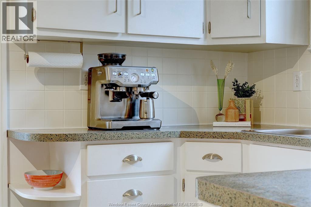 2146 WINDERMERE, Windsor, Ontario, N8W2S6 — Photo 14