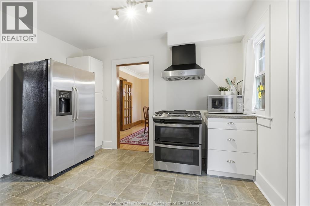 2146 WINDERMERE, Windsor, Ontario, N8W2S6 — Photo 2