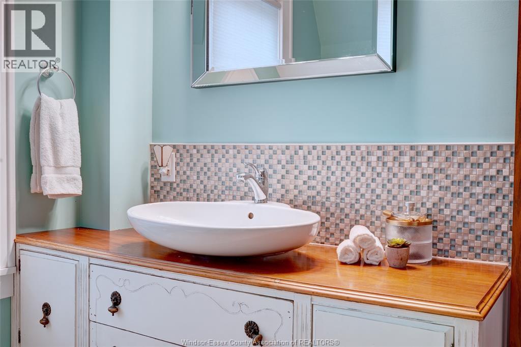 2146 WINDERMERE, Windsor, Ontario, N8W2S6 — Photo 5