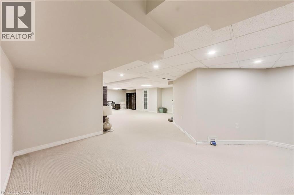 484 MILLEN Road Unit# 9, Stoney Creek, Ontario, L8E6G4 — Photo 41