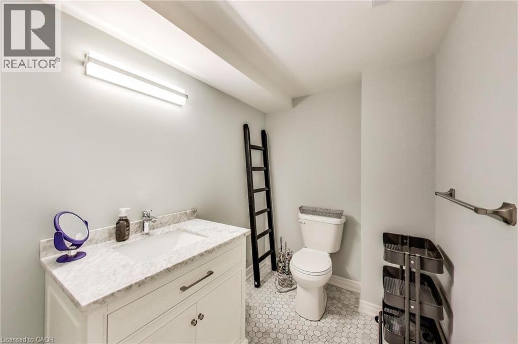 484 MILLEN Road Unit# 9, Stoney Creek, Ontario, L8E6G4 — Photo 7