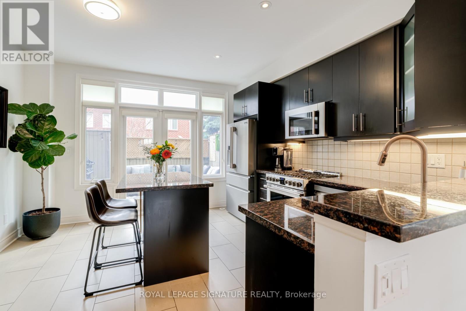 55 RUBY LANG LANE, Toronto (Mimico), Ontario, M8Z0B8 — Photo 11