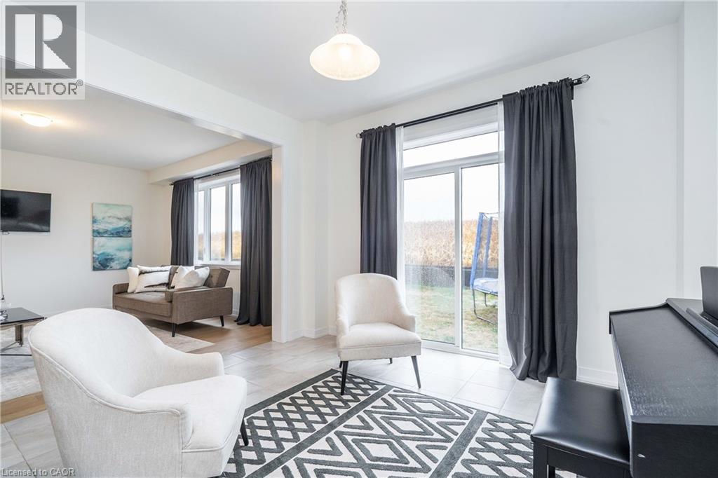 57 MONTEITH Drive, Brantford, Ontario, N3T0W6 — Photo 17