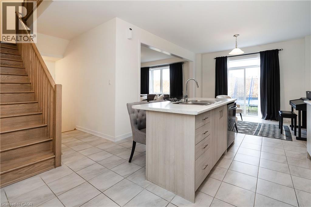 57 MONTEITH Drive, Brantford, Ontario, N3T0W6 — Photo 7