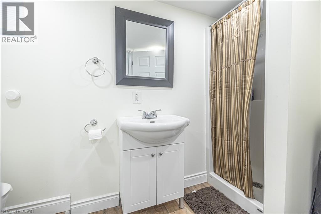 318 FREDERICK Street, Kitchener, Ontario, N2H2N7 — Photo 14