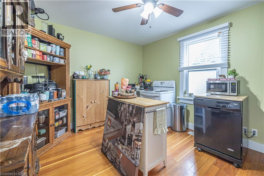 318 FREDERICK Street, Kitchener, Ontario, N2H2N7 — Photo 17