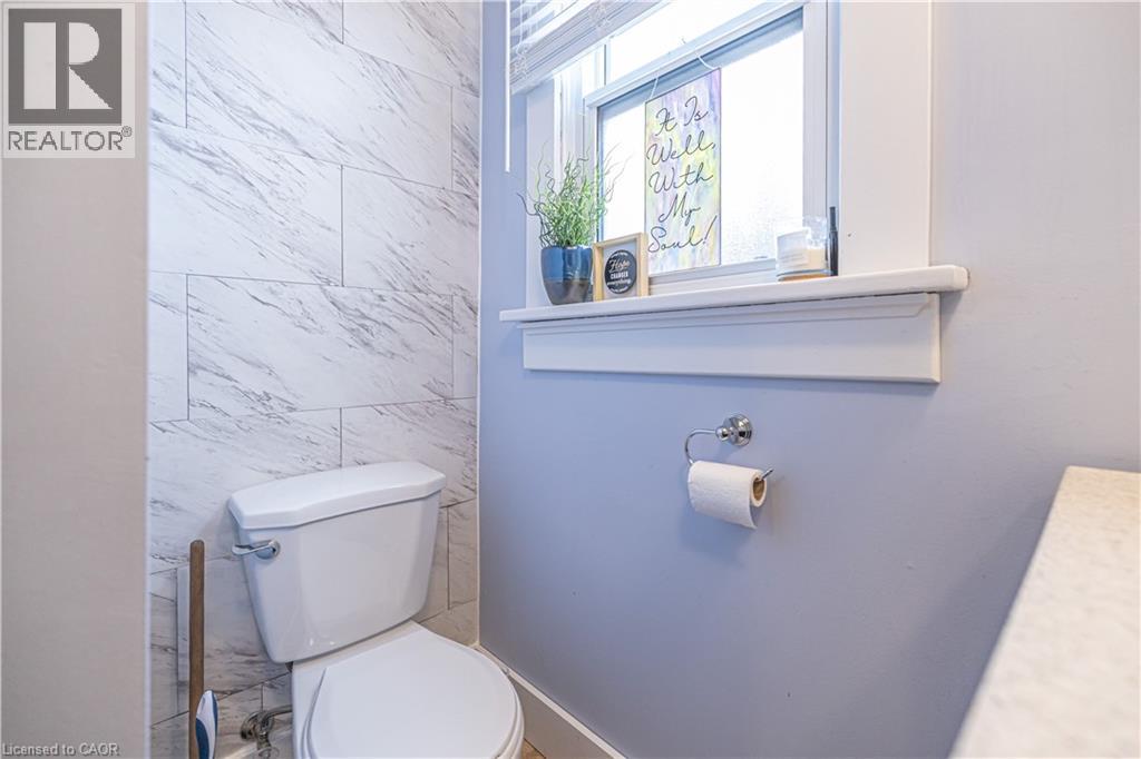 318 FREDERICK Street, Kitchener, Ontario, N2H2N7 — Photo 20