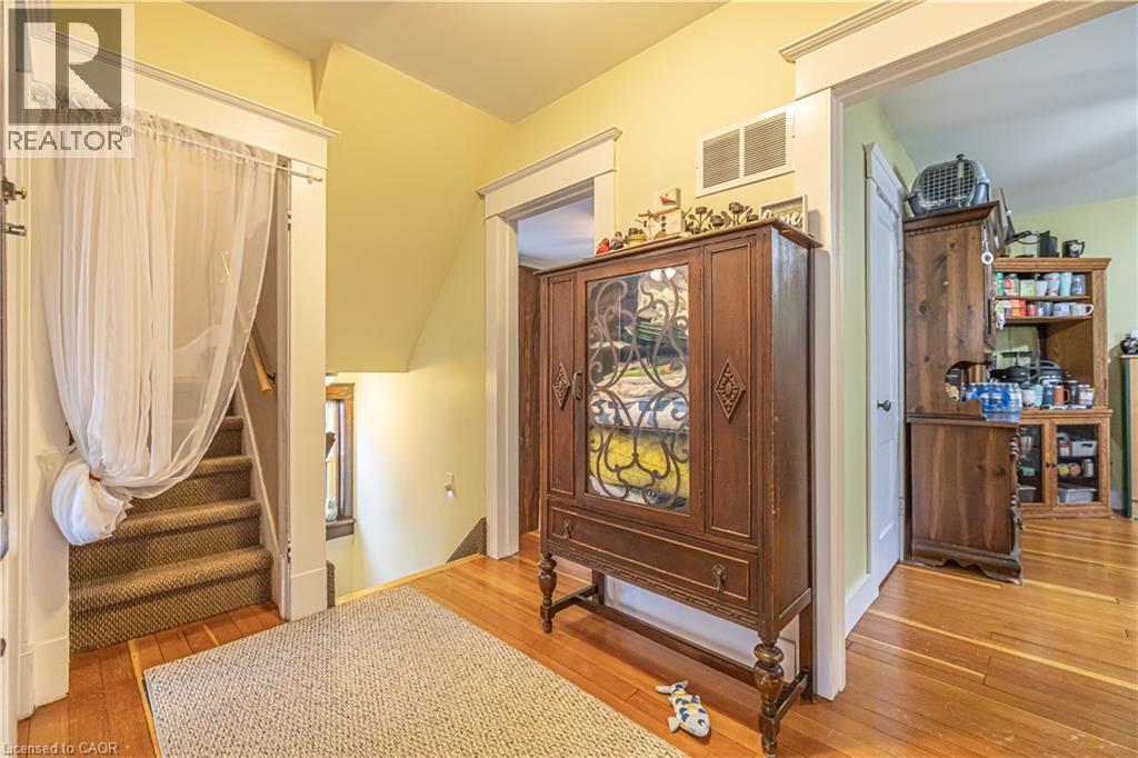 318 FREDERICK Street, Kitchener, Ontario, N2H2N7 — Photo 25