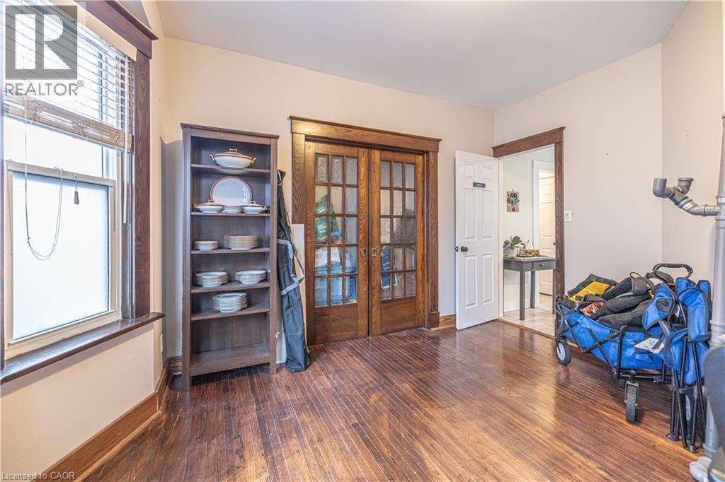 318 FREDERICK Street, Kitchener, Ontario, N2H2N7 — Photo 5