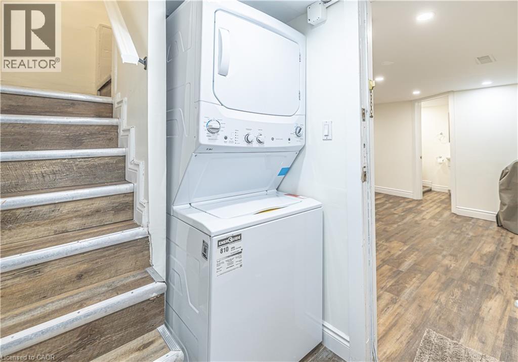 318 FREDERICK Street, Kitchener, Ontario, N2H2N7 — Photo 9