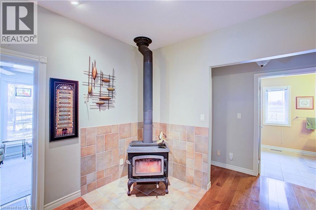 122287 CONCESSION ROAD 8, Ayton, Ontario, N0G1C0 — Photo 5