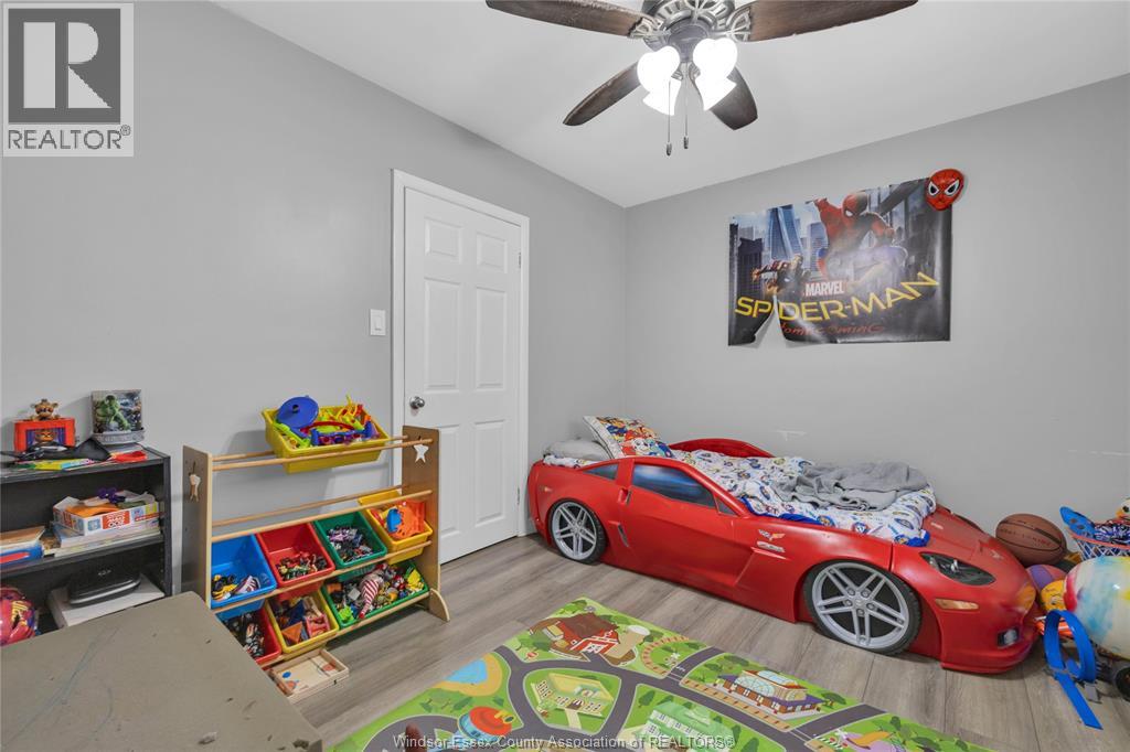 1879-81 FORD, Windsor, Ontario, N8T2E2 — Photo 9