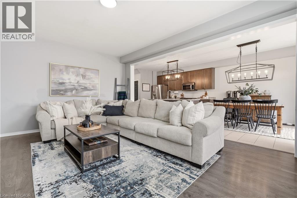 105 LARRY Crescent, Caledonia, Ontario, N3W0B2 — Photo 13