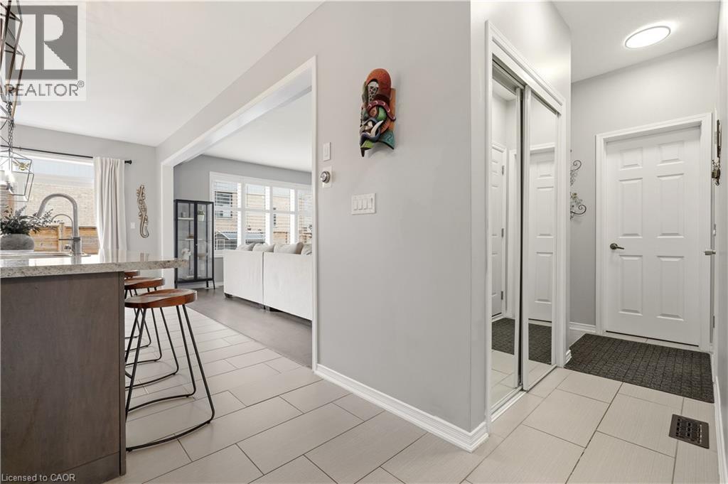 105 LARRY Crescent, Caledonia, Ontario, N3W0B2 — Photo 15