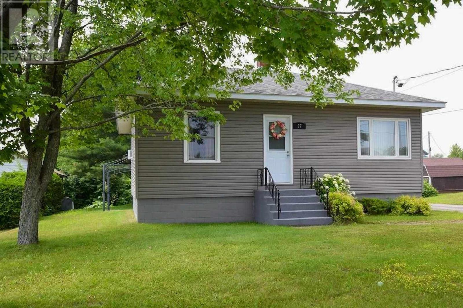 27 Queen AVE, Blind River, Ontario, P0R1B0 — Photo 31