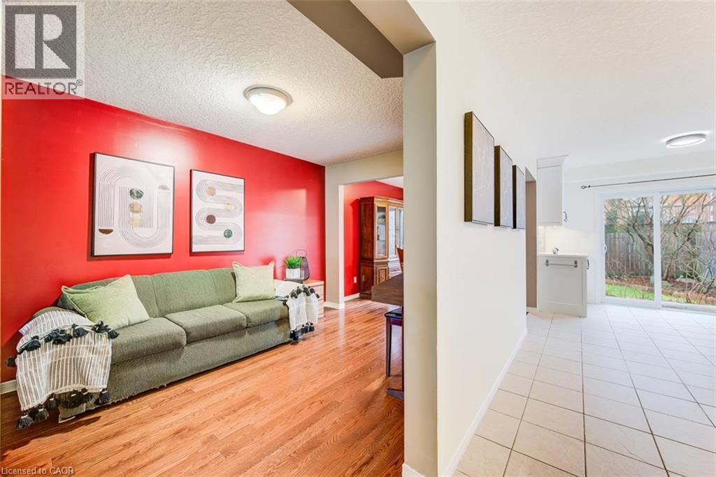 90 UDVARI Crescent, Kitchener, Ontario, N2N0A2 — Photo 24