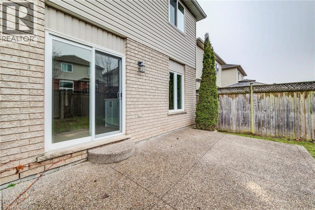 90 UDVARI Crescent, Kitchener, Ontario, N2N0A2 — Photo 30