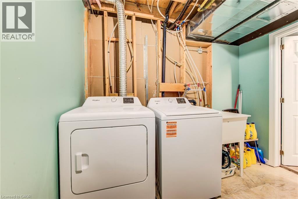 90 UDVARI Crescent, Kitchener, Ontario, N2N0A2 — Photo 44