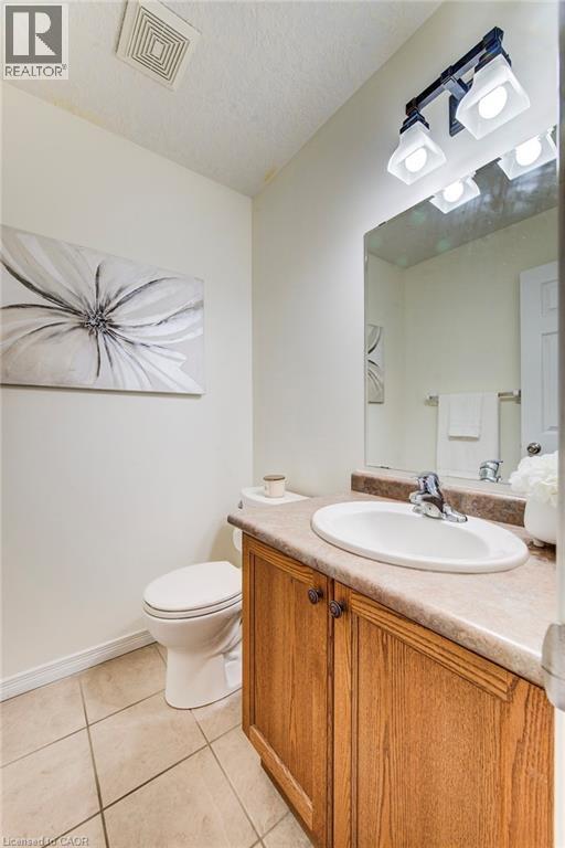 90 UDVARI Crescent, Kitchener, Ontario, N2N0A2 — Photo 46