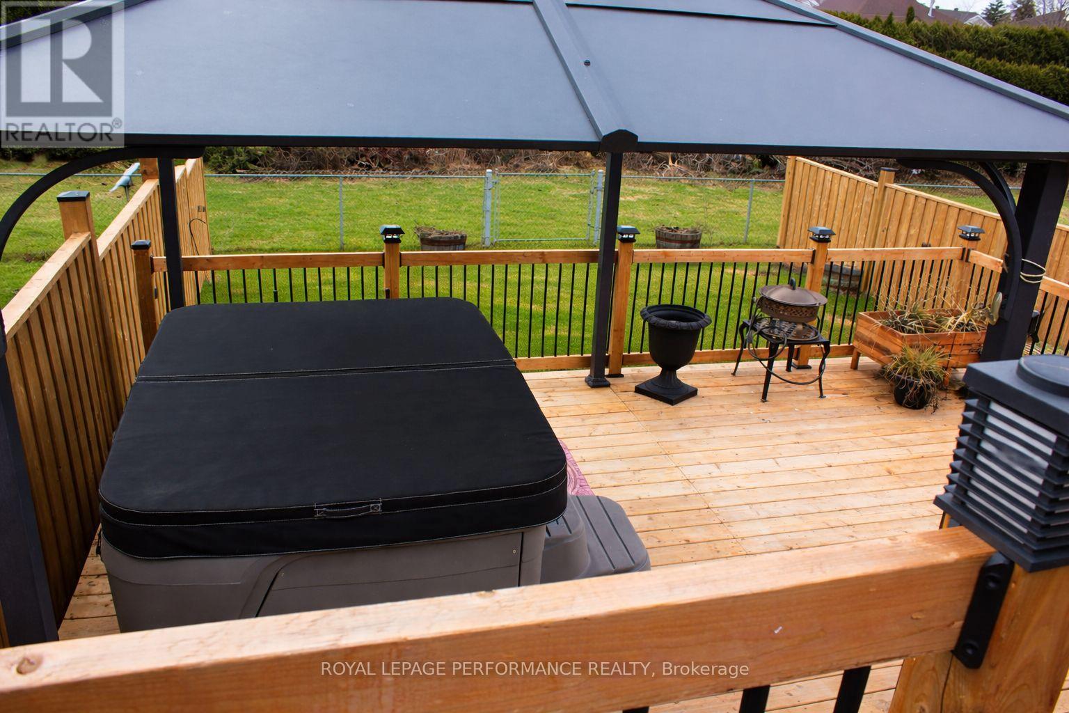 290 GLEN NORA DRIVE, Cornwall, Ontario, K6H0A8 — Photo 34