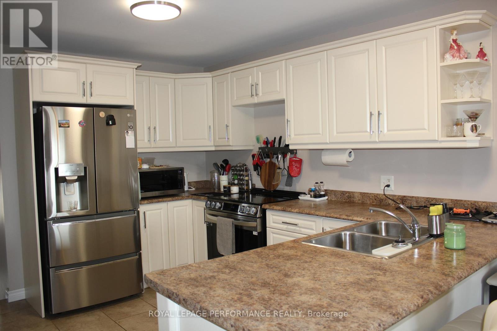 290 GLEN NORA DRIVE, Cornwall, Ontario, K6H0A8 — Photo 7