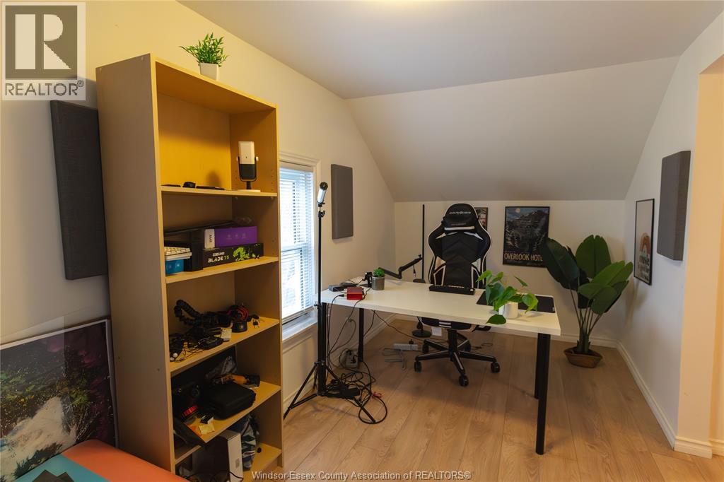 21 CLARK, Leamington, Ontario, N8H1E5 — Photo 22