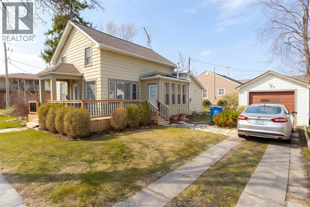 21 CLARK, Leamington, Ontario, N8H1E5 — Photo 3