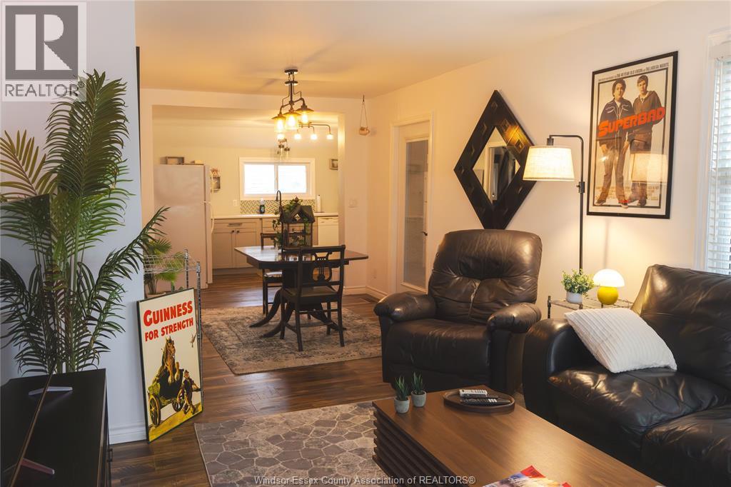 21 CLARK, Leamington, Ontario, N8H1E5 — Photo 5