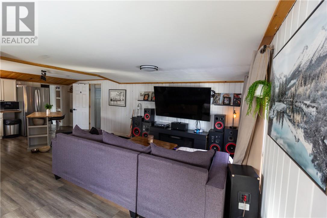 12 Ormsby Avenue, Capreol, Ontario, P0M1H0 — Photo 5