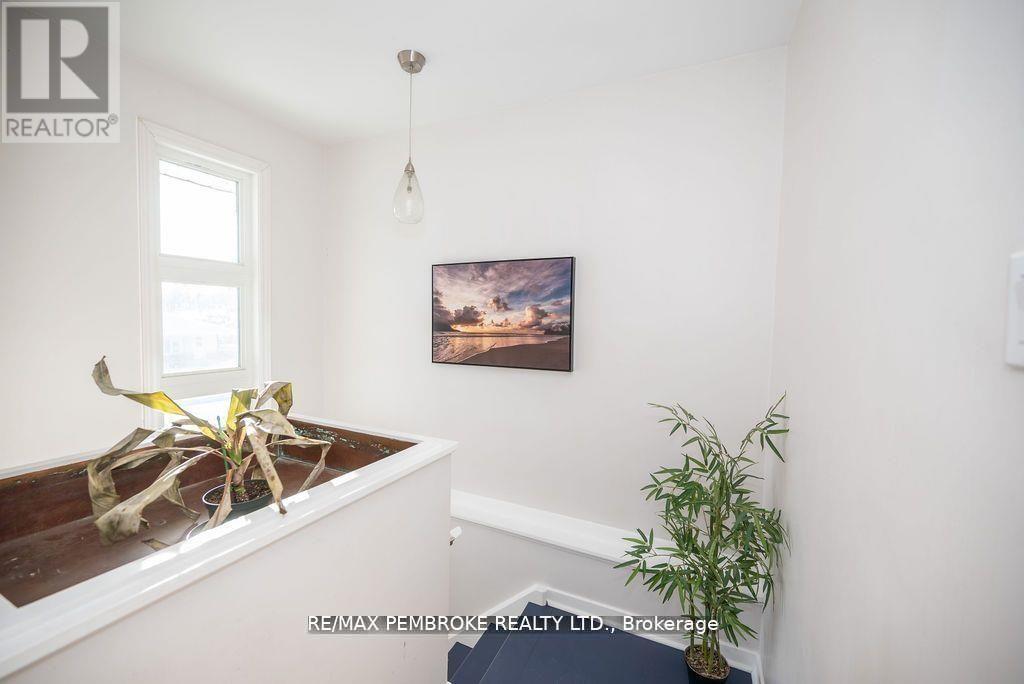 13 HIGHLAND CRESCENT, Deep River, Ontario, K0J1P0 — Photo 25