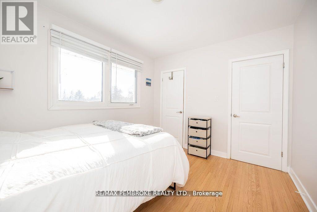 13 HIGHLAND CRESCENT, Deep River, Ontario, K0J1P0 — Photo 35