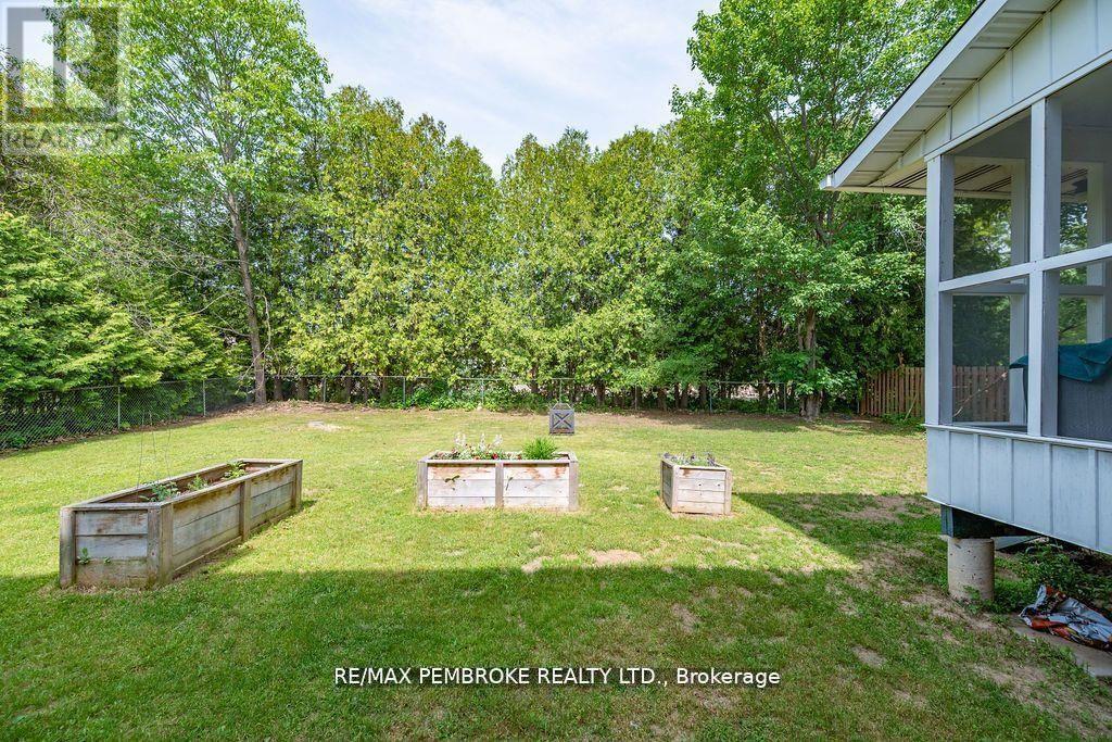 13 HIGHLAND CRESCENT, Deep River, Ontario, K0J1P0 — Photo 42