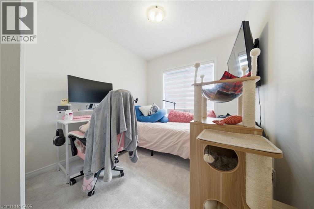 75 HOLDER Drive, Brantford, Ontario, N3T0W8 — Photo 4