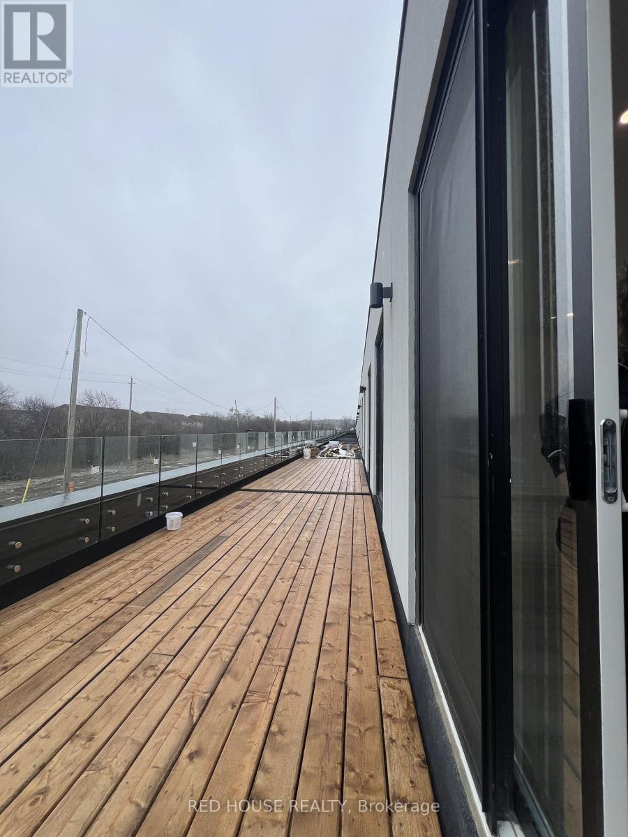 158 EVERETT COMMON, St. Catharines (Oakdale), Ontario, L2P0G7 — Photo 11