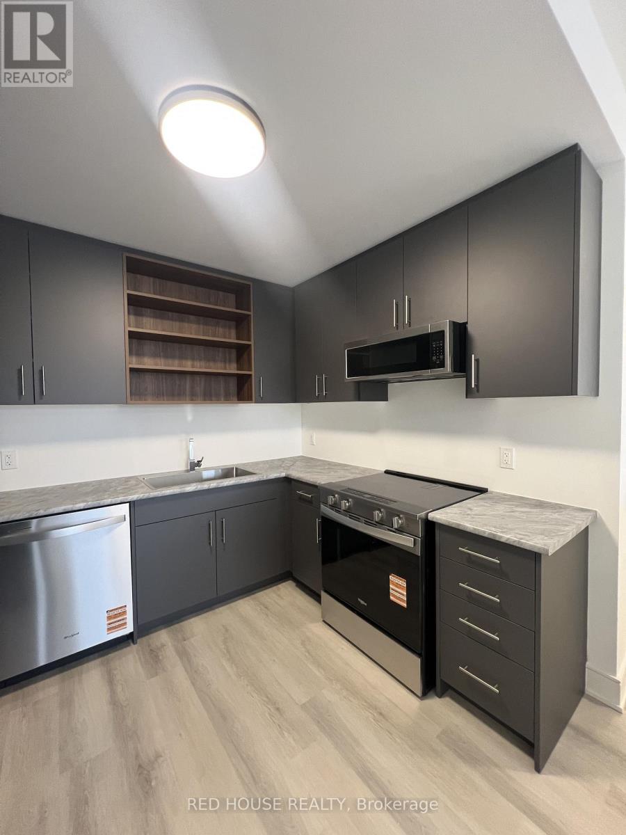 158 EVERETT COMMON, St. Catharines (Oakdale), Ontario, L2P0G7 — Photo 9