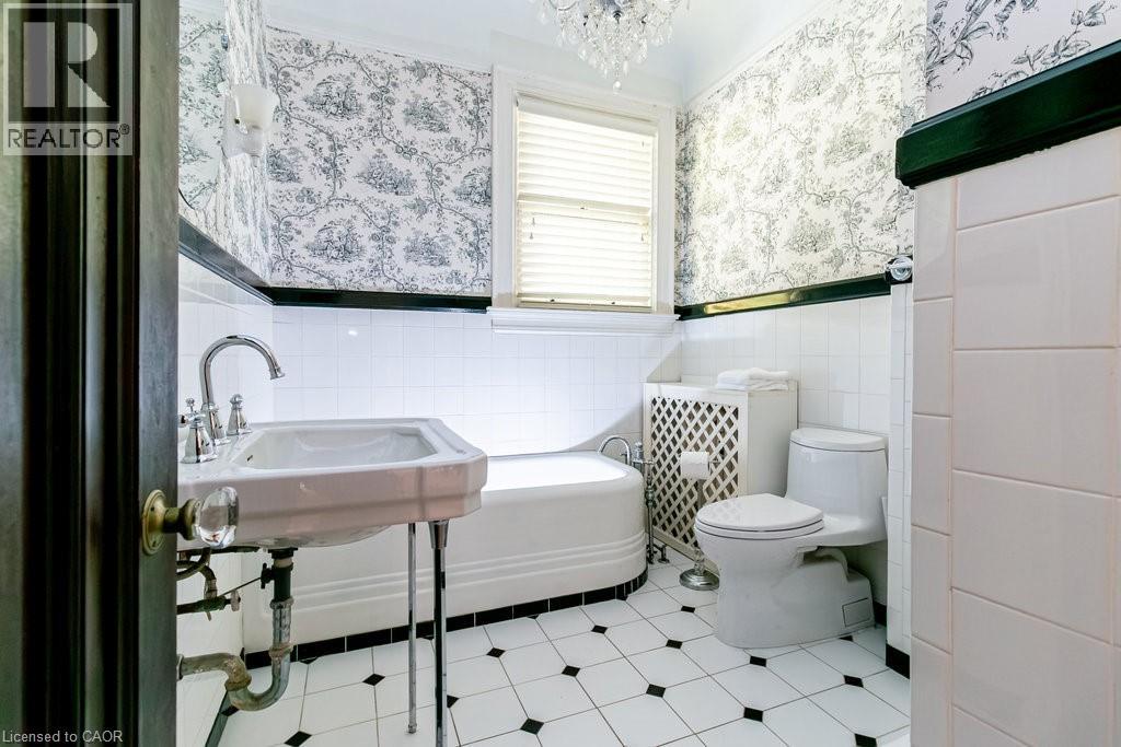 3 TURNER Avenue, Hamilton, Ontario, L8P3K4 — Photo 37