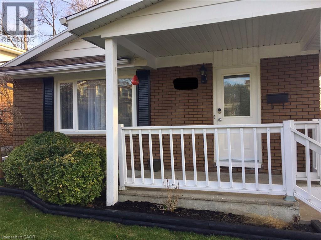 148 GREEN VALLEY Drive, Kitchener, Ontario, N2P1C4 — Photo 3