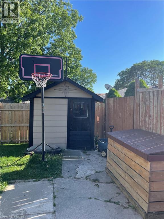 148 GREEN VALLEY Drive, Kitchener, Ontario, N2P1C4 — Photo 36