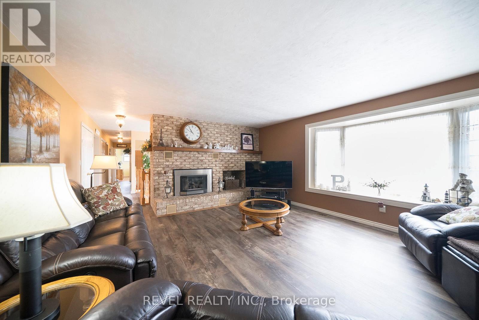 54 BEE STREET, Norfolk (Booth's Harbour), Ontario, N0E1P0 — Photo 10