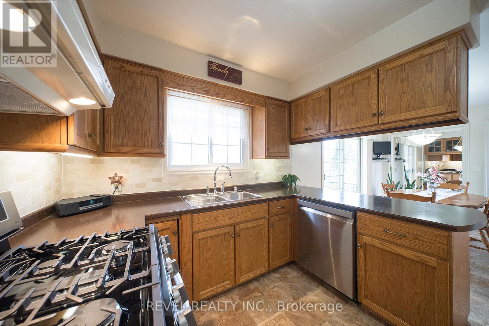 54 BEE STREET, Norfolk (Booth's Harbour), Ontario, N0E1P0 — Photo 14