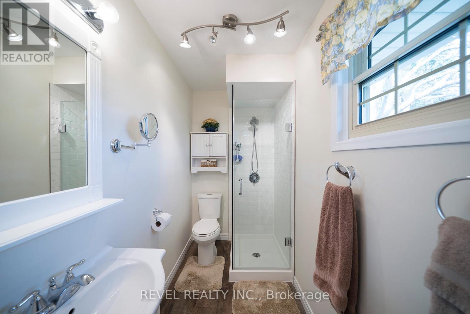 54 BEE STREET, Norfolk (Booth's Harbour), Ontario, N0E1P0 — Photo 24