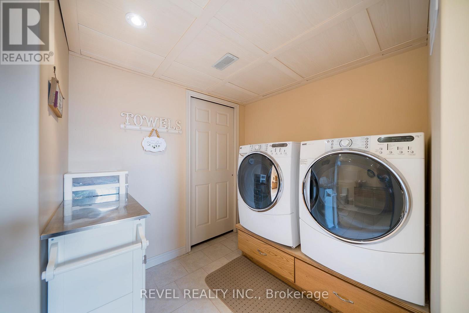 54 BEE STREET, Norfolk (Booth's Harbour), Ontario, N0E1P0 — Photo 32