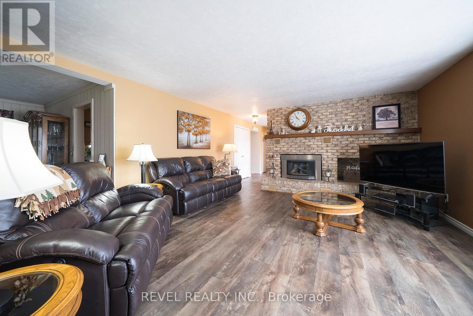 54 BEE STREET, Norfolk (Booth's Harbour), Ontario, N0E1P0 — Photo 8