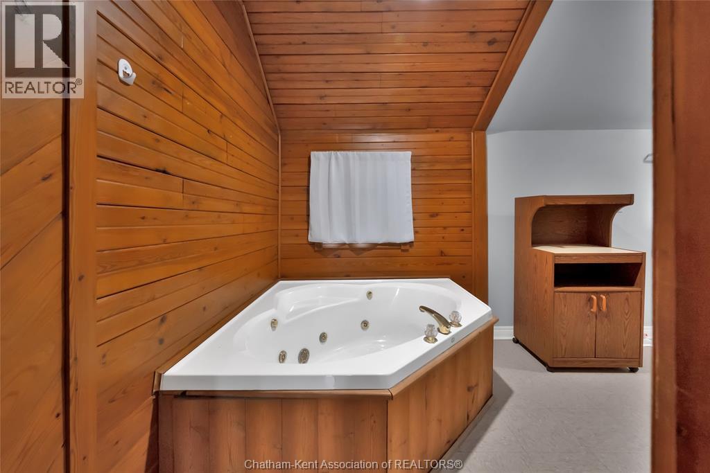 25200 Jacob ROAD, Chatham-Kent, Ontario, N0P1S0 — Photo 36